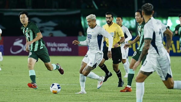 Persib Bandung vs Zhejiang FC