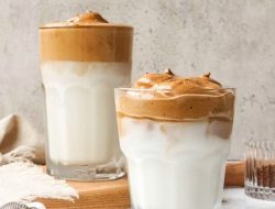 Langkah-langkah Praktis Membuat Dalgona Coffee di Rumah