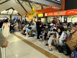 Kepadatan Stasiun Bandung dan Kiaracondong di Awal Tahun