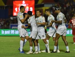 Satu Langkah Lagi Persib Bandung Mendapatkan Gelar Juara