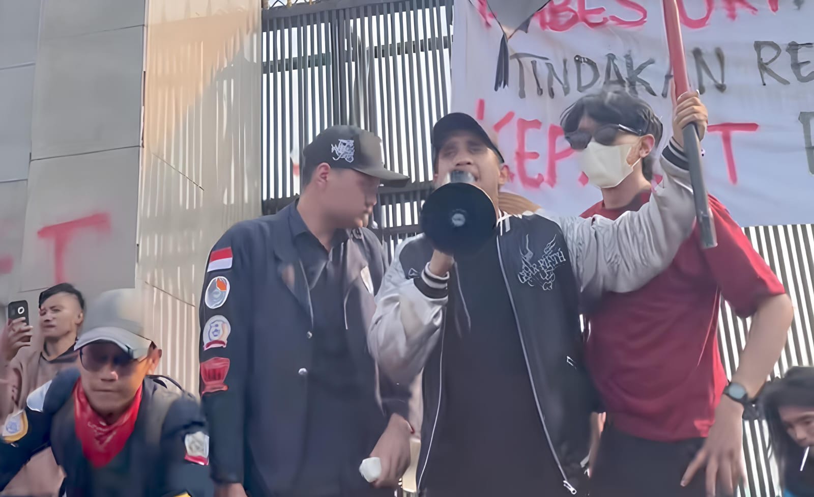 Asal Usul 17+8 Tuntutan Rakyat
